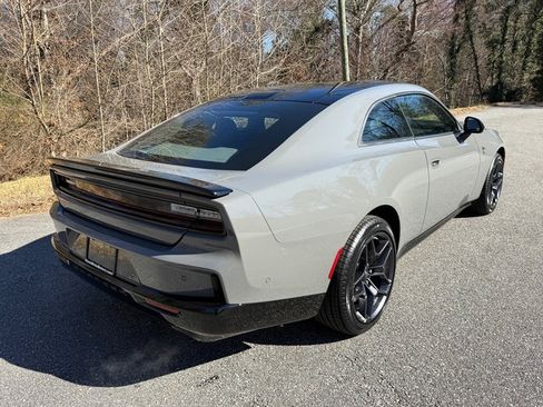 New 2026 Dodge Charger Daytona Scat Pack image 7