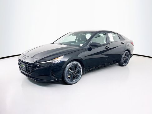Used 2022 Hyundai Elantra Blue w/ Preferred Accessory Package image 3