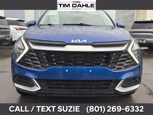 Used 2023 Kia Sportage EX FWD image 3