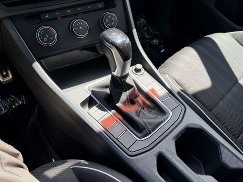 Used 2024 Volkswagen Jetta Sport FWD image 22