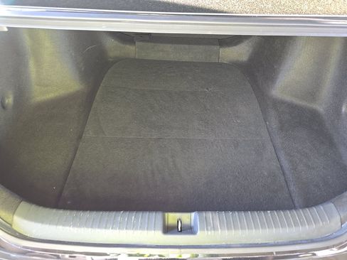 Used 2024 Honda Accord Touring image 13