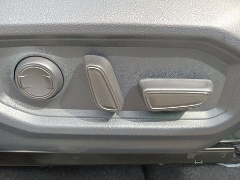 Used 2025 Toyota Sequoia SR5 RWD image 33