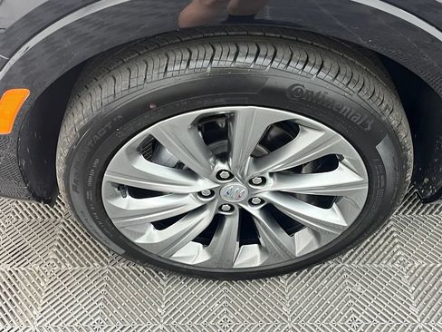 Used 2024 Buick Envista Avenir FWD image 17