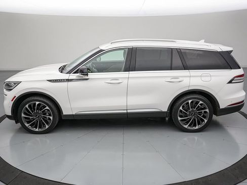 Used 2022 Lincoln Aviator Reserve w/ Equipment Group 201A AWD/4WD image 8