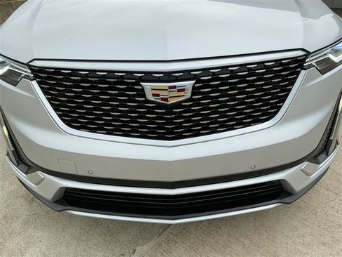 Used 2020 Cadillac XT6 Premium Luxury FWD image 12