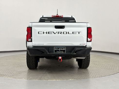 Used 2024 Chevrolet Colorado ZR2 w/ ZR2 Convenience Package III image 10