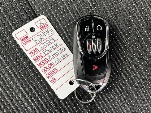 Used 2024 Buick Envista Preferred w/ Convenience I Package FWD image 34