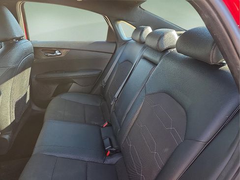 Used 2024 Kia Forte GT-Line image 10