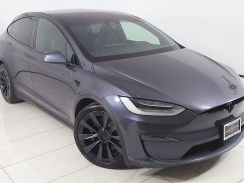 Used 2022 Tesla Model X image 22