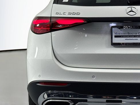 New 2026 Mercedes-Benz GLC 300 image 13