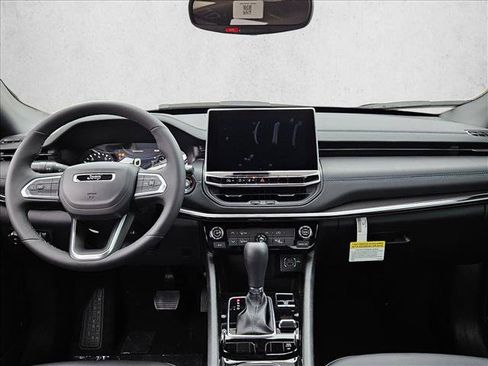 New 2026 Jeep Compass Latitude AWD/4WD image 14