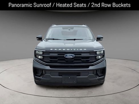Used 2025 Ford Expedition Active AWD/4WD image 15
