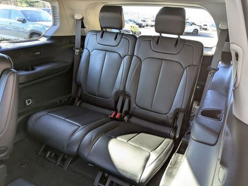 Certified 2022 Jeep Grand Cherokee L Limited AWD/4WD image 26