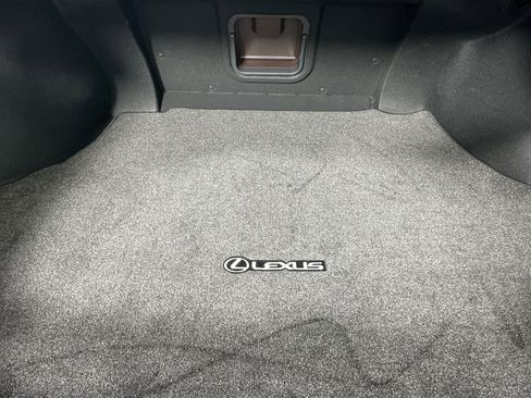 Used 2019 Lexus ES 300h w/ Premium Package image 26