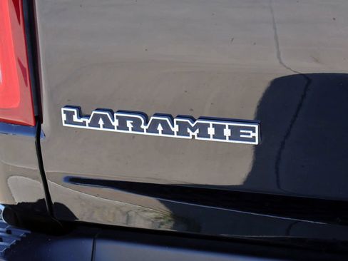 Used 2026 RAM 1500 Laramie AWD/4WD image 9