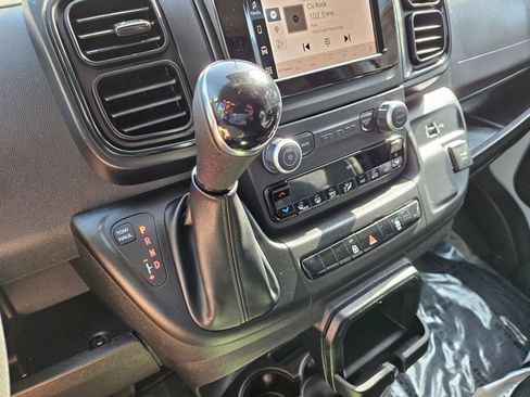 Used 2026 RAM ProMaster 2500 w/ Convenience Group FWD image 25