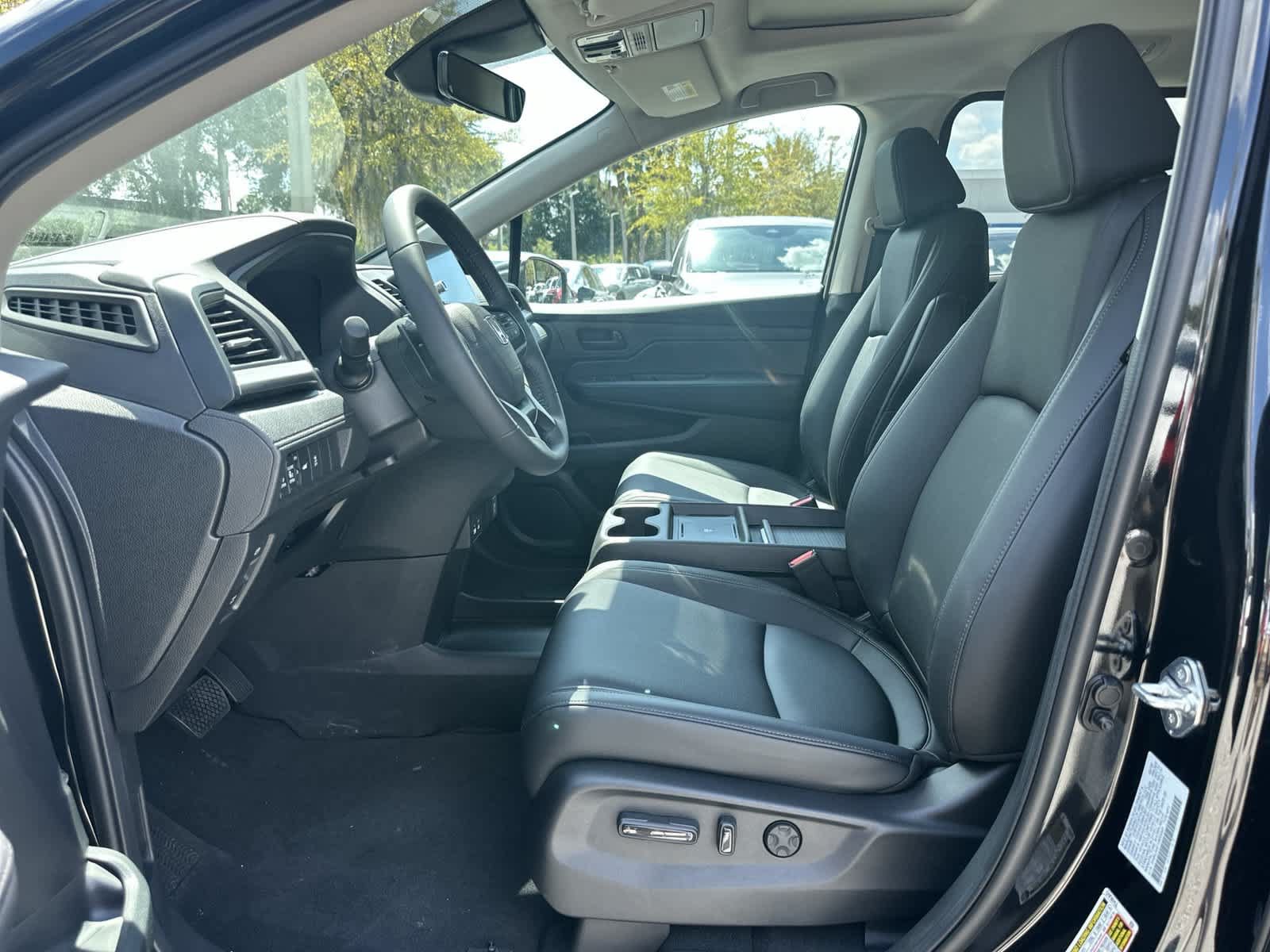 New 2027 Honda Odyssey EX-L image 13