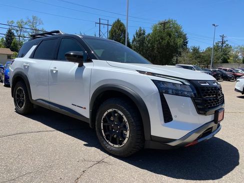 New 2026 Nissan Pathfinder Rock Creek AWD/4WD image 7