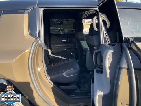 Used 2025 GMC Hummer EV 2X image 55