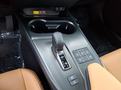 Used 2025 Lexus UX 300h AWD w/ Accessory Package (Z1) image 11