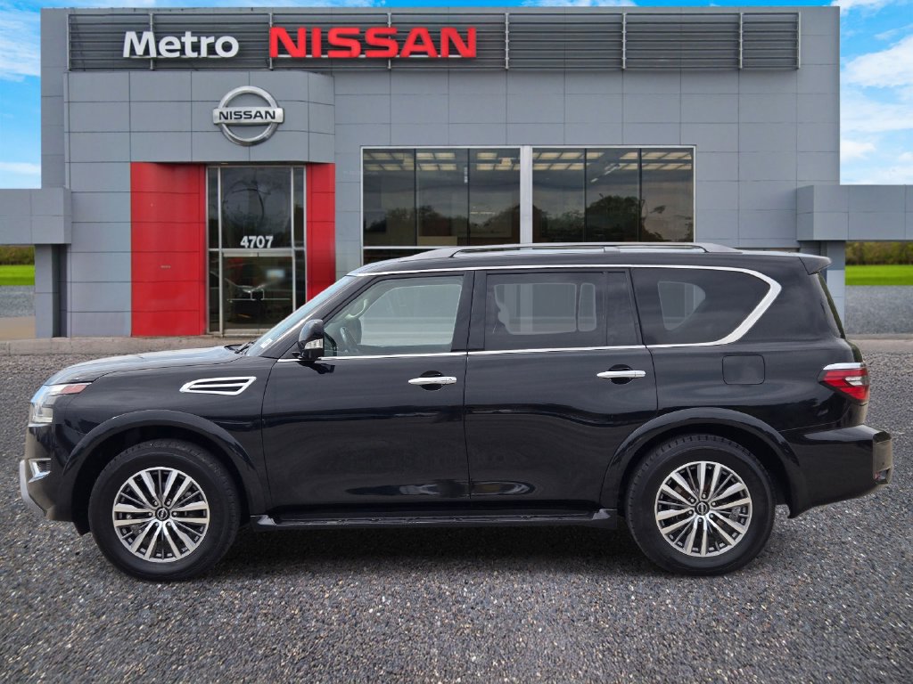 Used 2023 Nissan Armada SL RWD image 3
