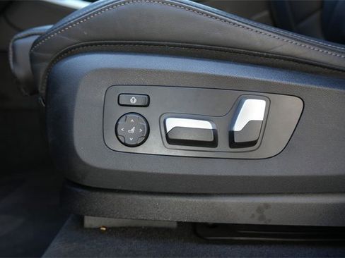 Used 2024 BMW X5 xDrive50e w/ Premium Package image 17