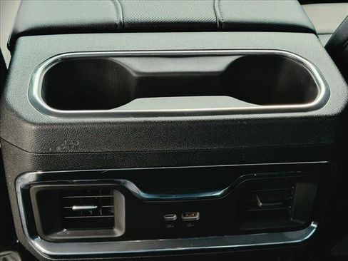 Used 2024 Chevrolet Silverado 1500 LTZ RWD image 17