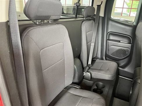 Used 2017 Chevrolet Colorado LT w/ LT Convenience Package AWD/4WD image 29