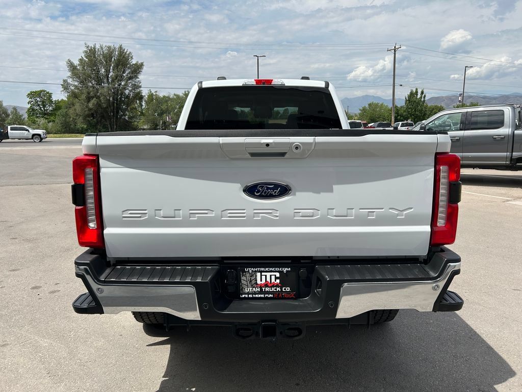 Used 2026 Ford F350 Lariat w/ Chrome Package AWD/4WD image 6