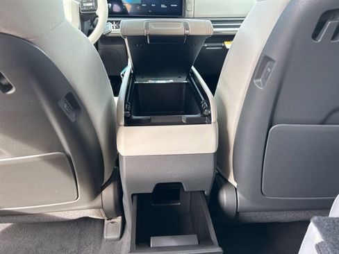 New 2026 Hyundai Santa Fe SE image 16