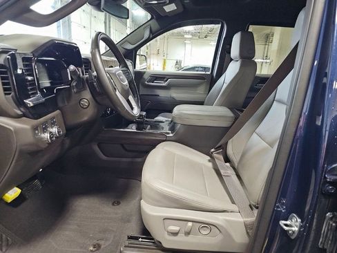 Used 2023 GMC Sierra 1500 SLT w/ SLT Premium Package image 8