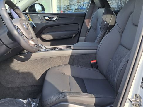 New 2026 Volvo XC60 B5 Plus w/ Protection Package Premier image 6