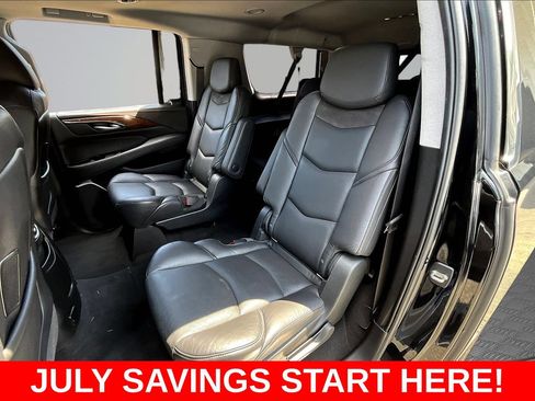 Used 2020 Cadillac Escalade ESV Luxury RWD image 27
