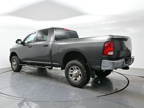 Used 2018 RAM 2500 Tradesman w/ Chrome Appearance Group image 5