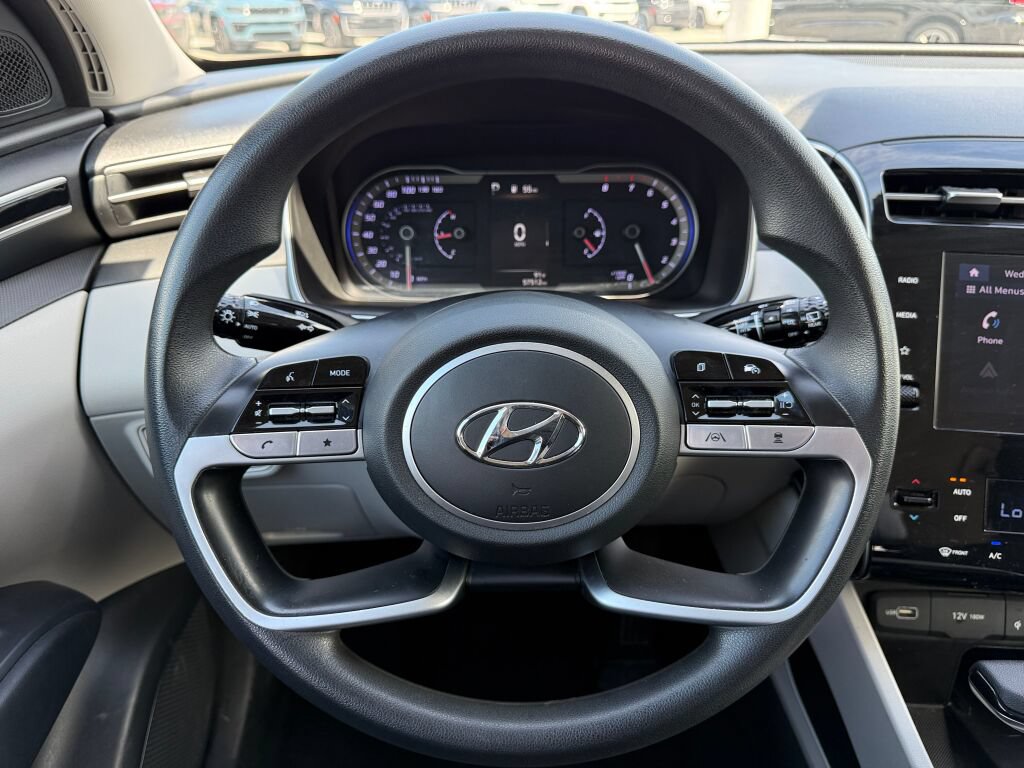 Used 2024 Hyundai Tucson SEL FWD image 13