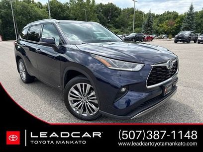 Used 2023 Toyota Highlander Platinum