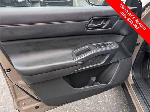 Certified 2023 Nissan Pathfinder Rock Creek image 15