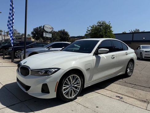 Used 2023 BMW 330e w/ Driving Assistance Package RWD image 8