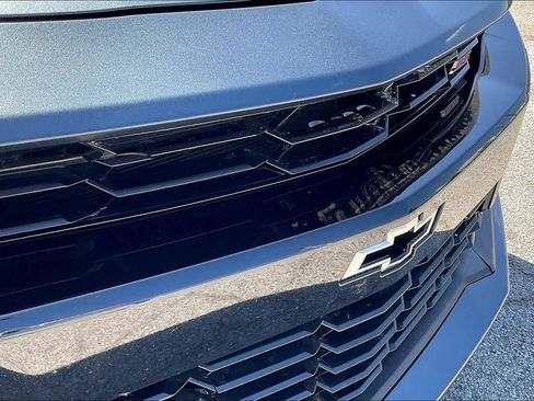 Used 2019 Chevrolet Camaro SS RWD image 23