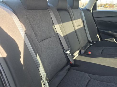 Certified 2023 Honda Accord EX image 22