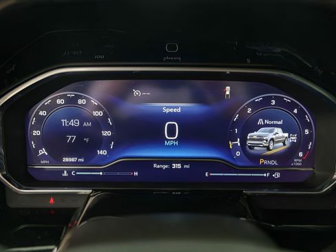 Used 2024 Chevrolet Silverado 1500 LT image 14