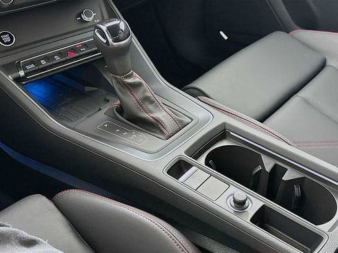 New 2025 Audi Q3 2.0T Premium Plus image 15