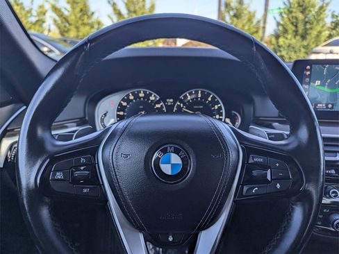 Used 2019 BMW 530i xDrive w/ Convenience Package image 23