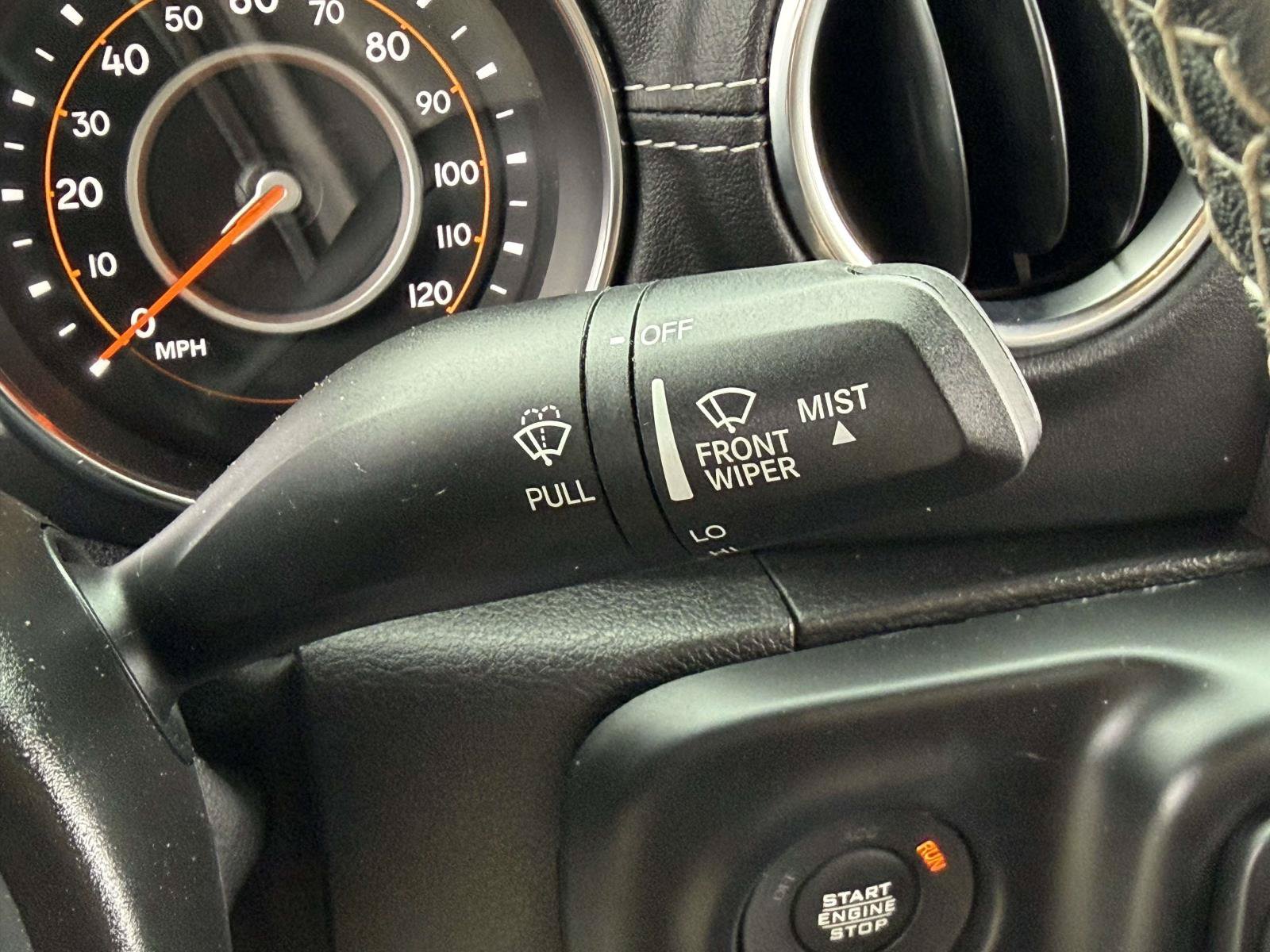 Used 2021 Jeep Wrangler Unlimited Sahara AWD/4WD image 18
