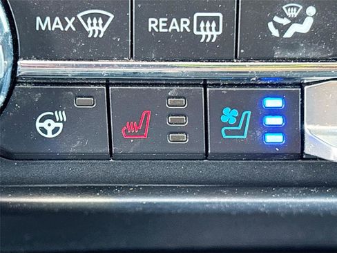 Used 2022 Ford F150 Lariat w/ Equipment Group 502A High image 21