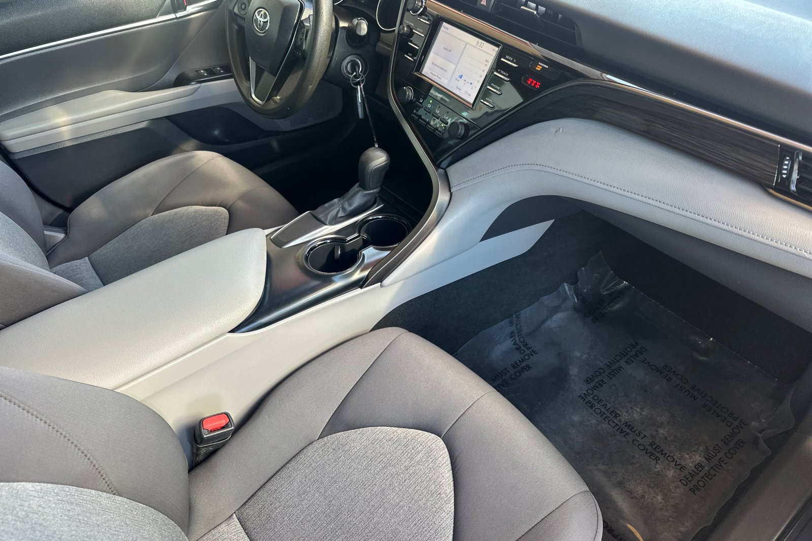 Certified 2020 Toyota Camry LE FWD image 18
