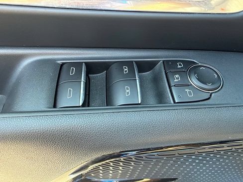 Used 2026 Chevrolet Silverado EV Trail Boss AWD/4WD image 27