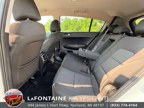 Used 2017 Kia Sportage LX FWD image 10