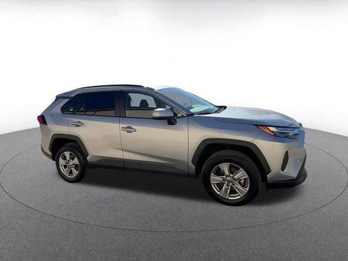 Used 2025 Toyota RAV4 XLE image 2