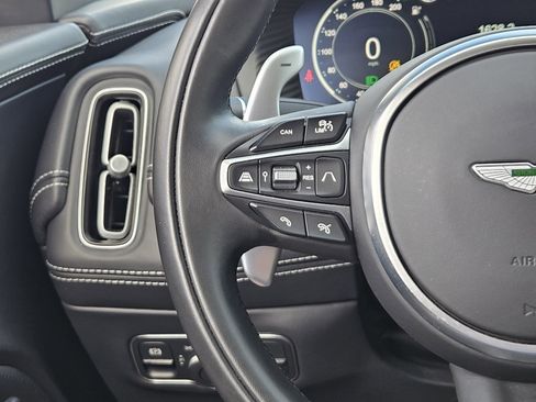 Used 2023 Aston Martin DBX 707 image 28